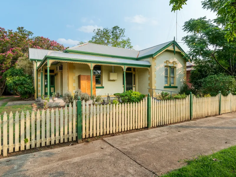 Old charm home in a unbeatable location