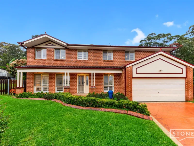 Flawless entertainer on 1083sqm in prestigious family estate