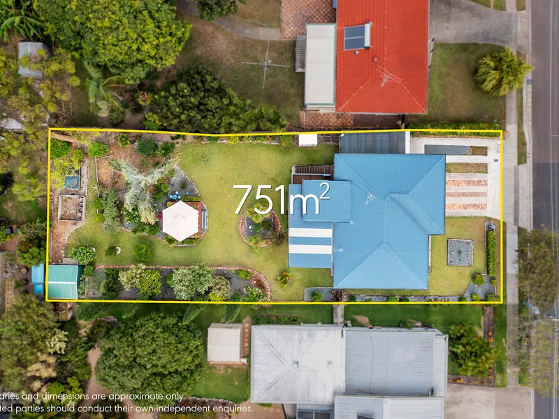 IMMACULATELY MAINTAINED ON 751M2 BLOCK