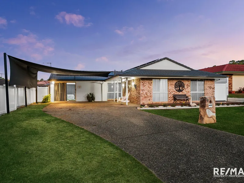 Stunning Multi Living home