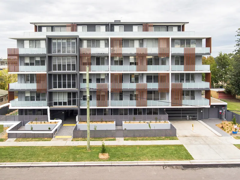 PRIME LOCATION AND LUXURY LIVING