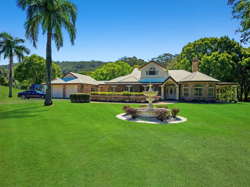 SPLENDID PRIVATE COUNTRY RETREAT