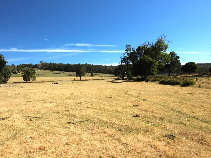 Lifestyle/Run Off Grazing Property