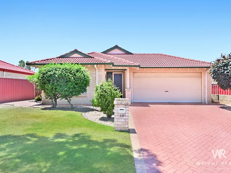 *VIP PREVIEW* SUN 26th November 3.30pm - 4.00pm. Please SMS Wright Realty on 0428 232 656 to confirm your attendance.