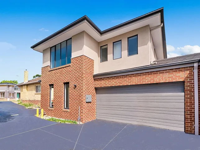 New Haven of Luxury And Convenience!