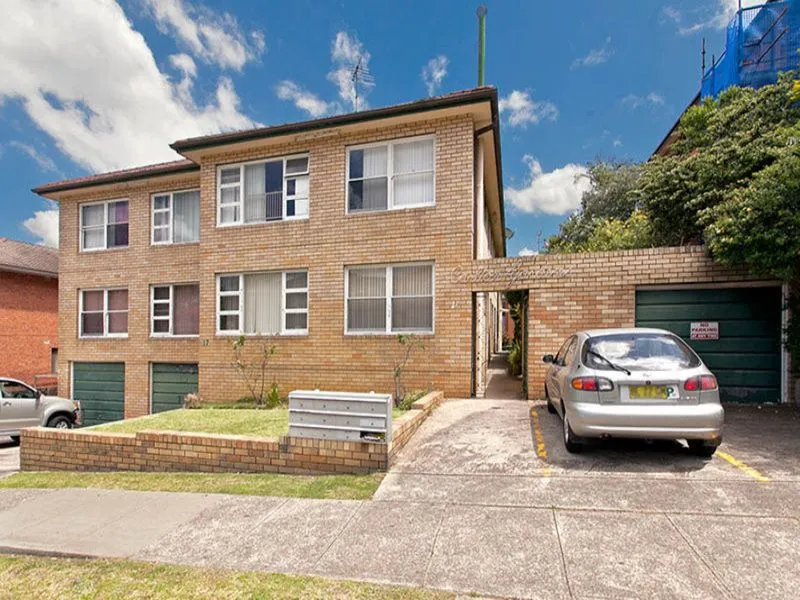 17 JUBILEE AVE, CARLTON