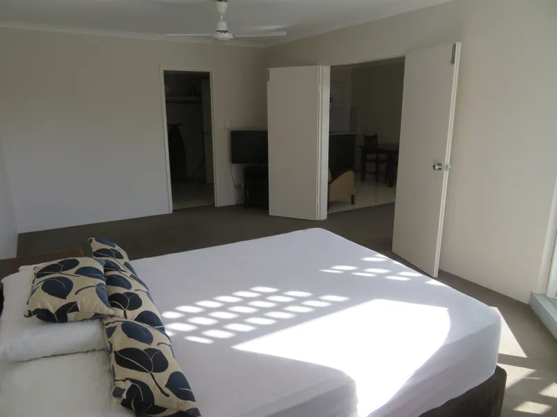 Top Floor Furnished One bedroom