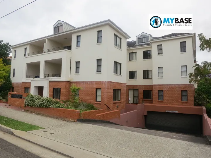 MASSIVE 2 BEDROOM APARTMENT - HURSTVILLE PUBLIC SCHOOL CATCHMENT.