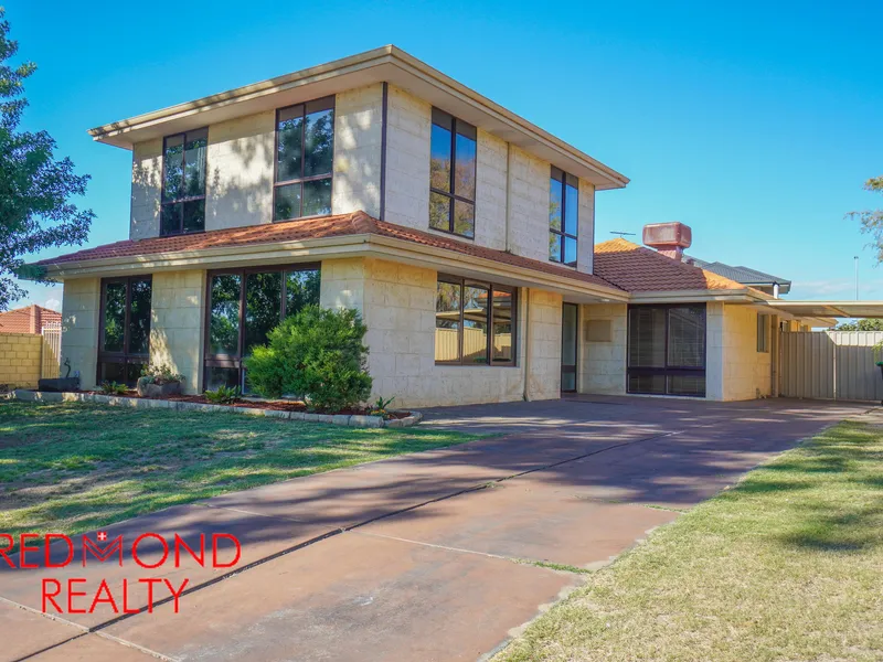 A DREAM LOCATION PACKED WITH POTENTIAL !!