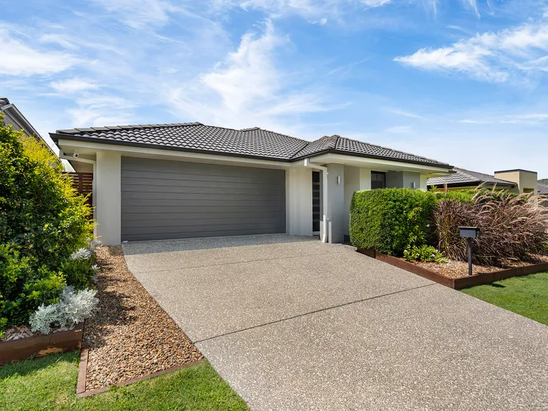 A Statement of Contemporary Style & Entertaining Bliss