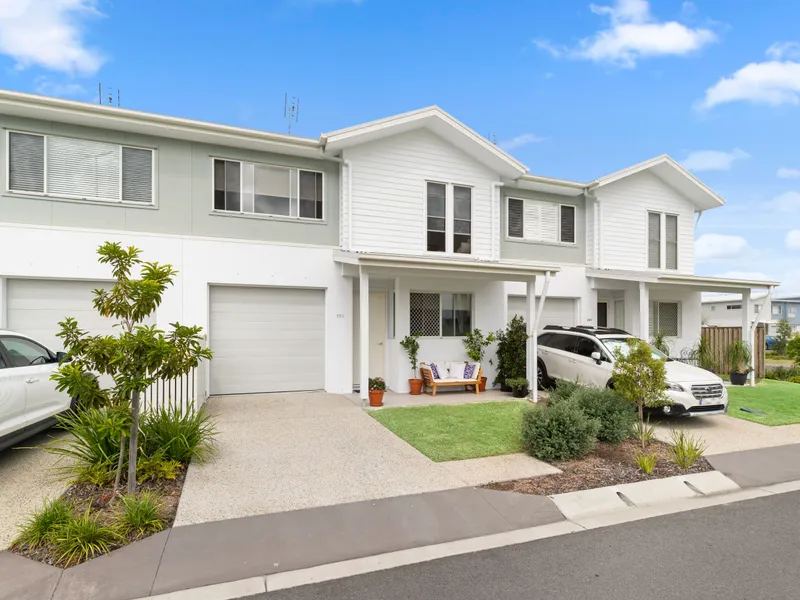 Spacious Park-side Paradise