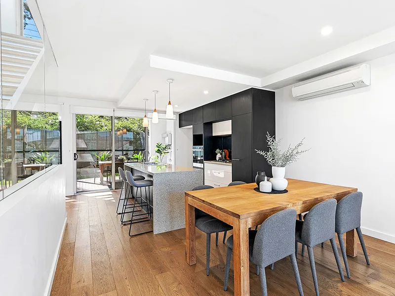 Incredible Townhouse