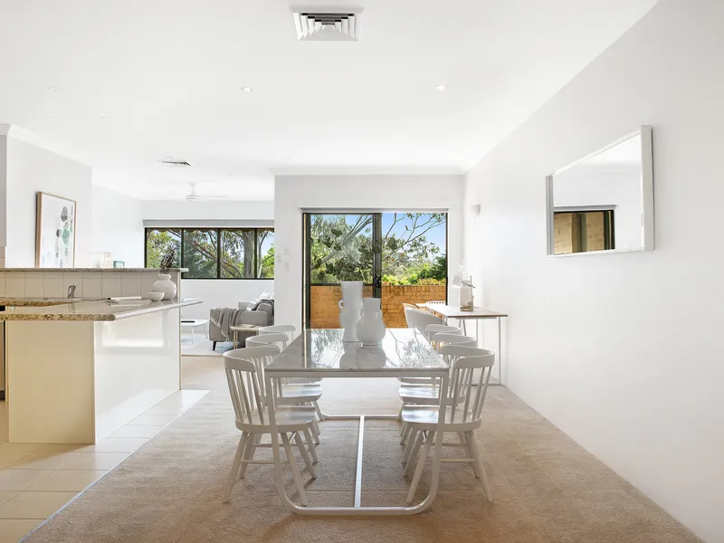 Villa-like boutique apartment, a great outdoor entertainer