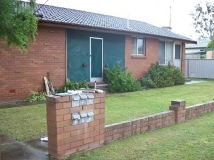 Freshly Painted Cozy unit in Stanford Merthyr