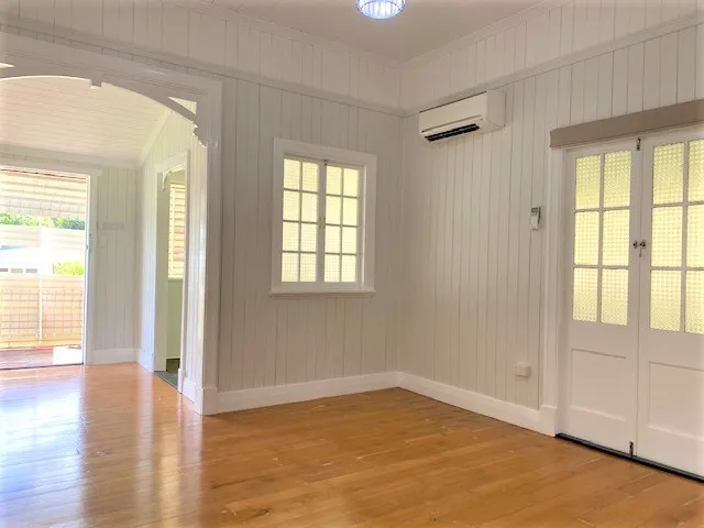 Hidden Gem behind the rough exterior