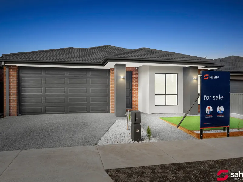 High-end finishes & in the perfect location - Rockbank!