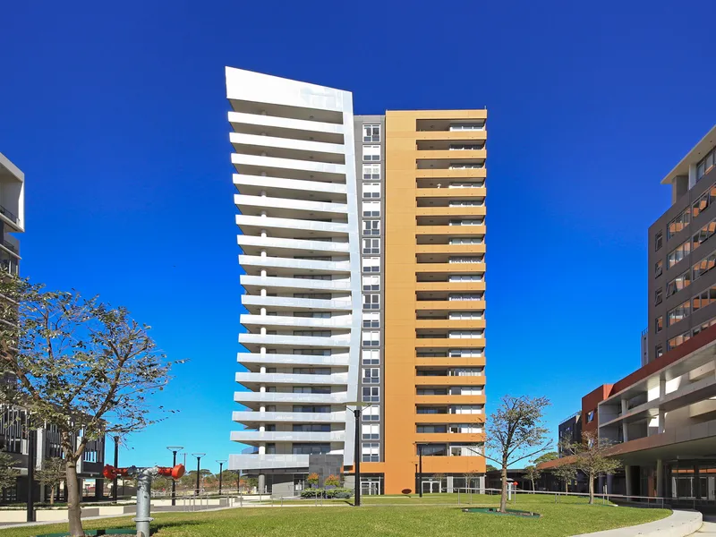 Modern 2 Bedrooms Apartment in Great Location 