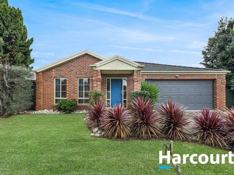 Family Home in the Heart of the Hunt Club Estate