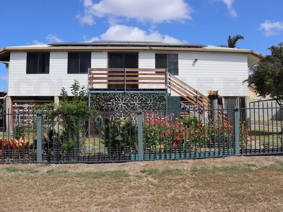 RENOVATED MAJESTIC QUEENSLAND