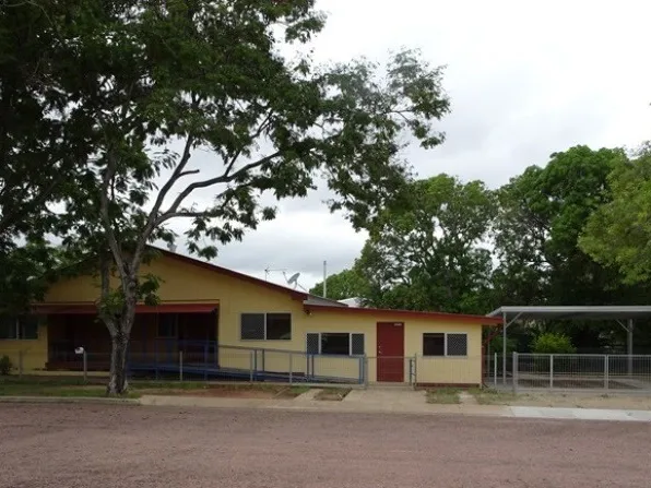 LARGE FAMILY HOME OR INVESTMENT PROPERTY