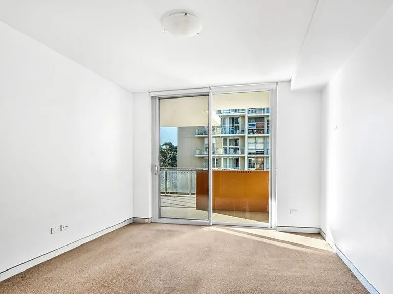 IMMACULATELY PRESENTED APARTMENT IN THE HEART OF WOLLONGONG