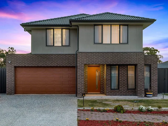 Endearing Elegance with Low Maintenance Appeal...