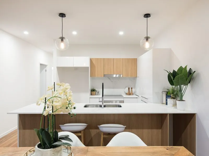 Stunning Apartment in Indooroopilly