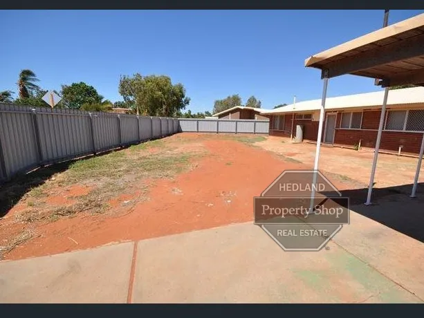 NEAT 4X1 HOME WITH AMPLE SECURE  PARKING