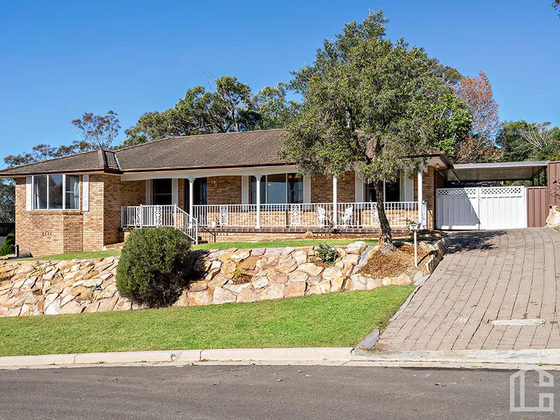 Incredible Potential in a Blue-Ribbon Location