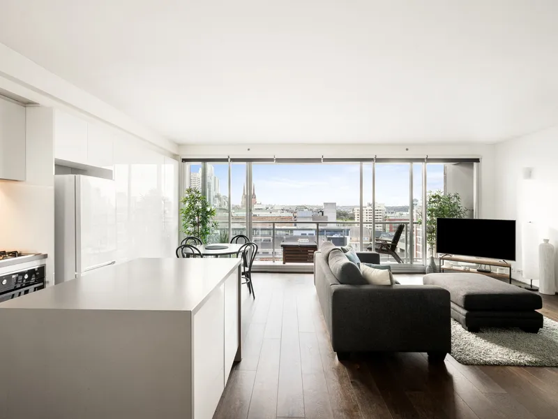 Fully furnished apartment with panoramic views