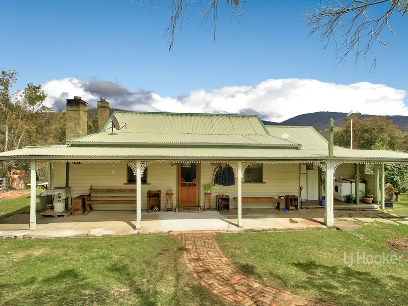 COUNTRY RETREAT IN BEAUTIFUL OMEO