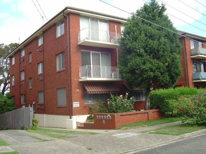 Large 2 bedroom with storage