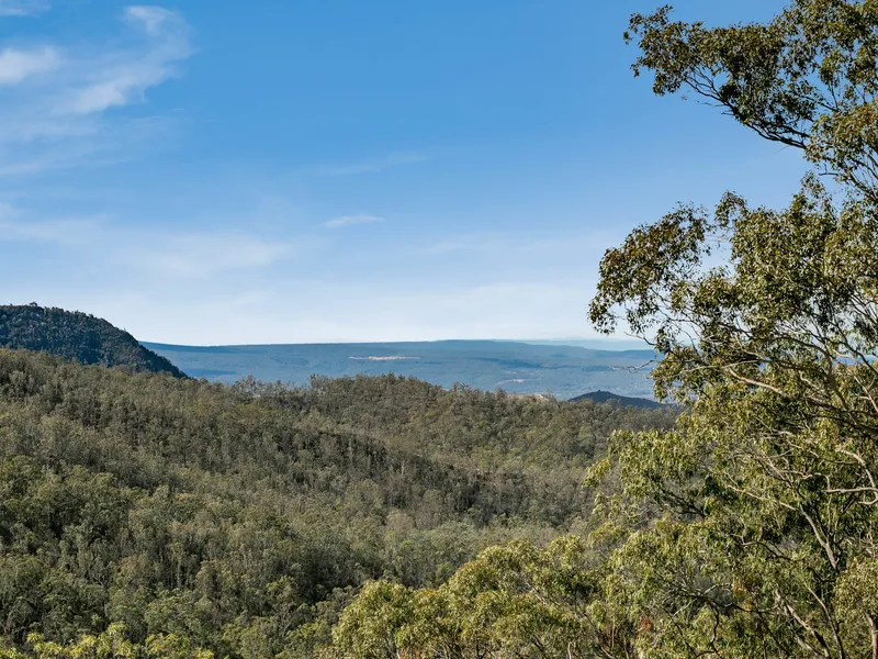 Massive Range Views, Your Dream Home Awaits  