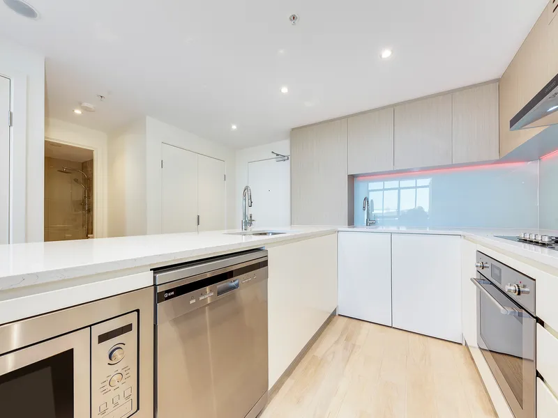 As-new two-bedroom apartment for rent!