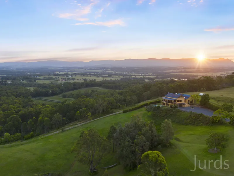 LOVEDALE LUXURY HOMESTEAD