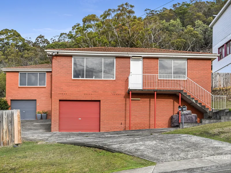 North Facing Villa with Big Views
