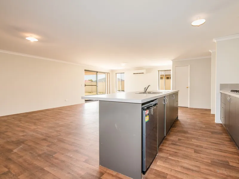 Big Bedrooms - Big Living - Big Everything!