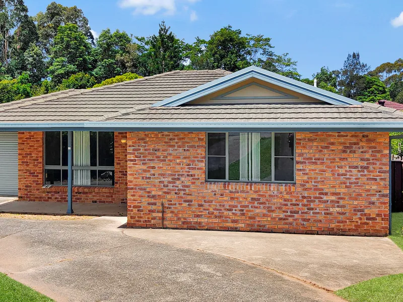 Large and Spacious Villa located in Western Coffs Harbour, ready for you and your family to move in to.