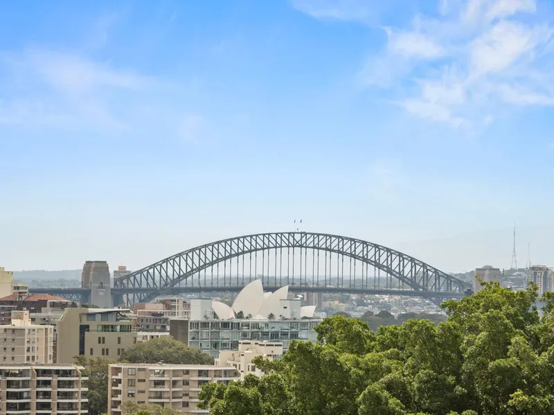 'Darling Point Gardens', Spectacular Harbour Bridge City & Skyline Views, Secure Parking