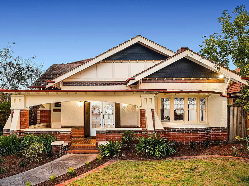 Californian Bungalow Of Impressive Proportions and Timeless Beauty