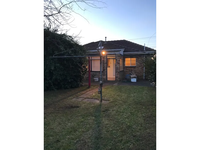 Well Presented, 3 Bedroom Home With Polished Floorboards Throughout!