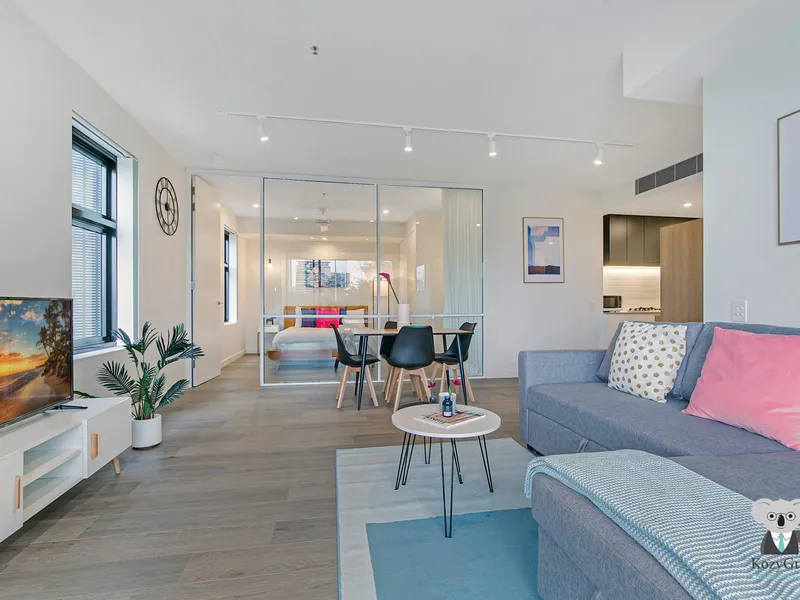 Fully Furnished  Wolli Creek 1 Bed APT next to  Sydney Airport