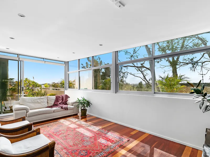 Beachside Penthouse With High-End Interiors, Alluring Views And Convenience