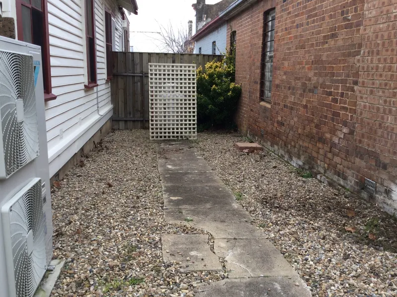 CENTRALLY LOCATED 3 BEDROOM RENTAL