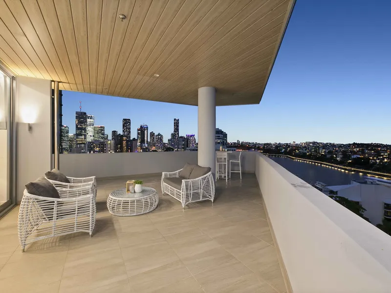 Panoramic Penthouse