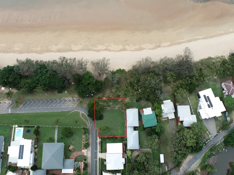 Beachfront living at Eimeo  