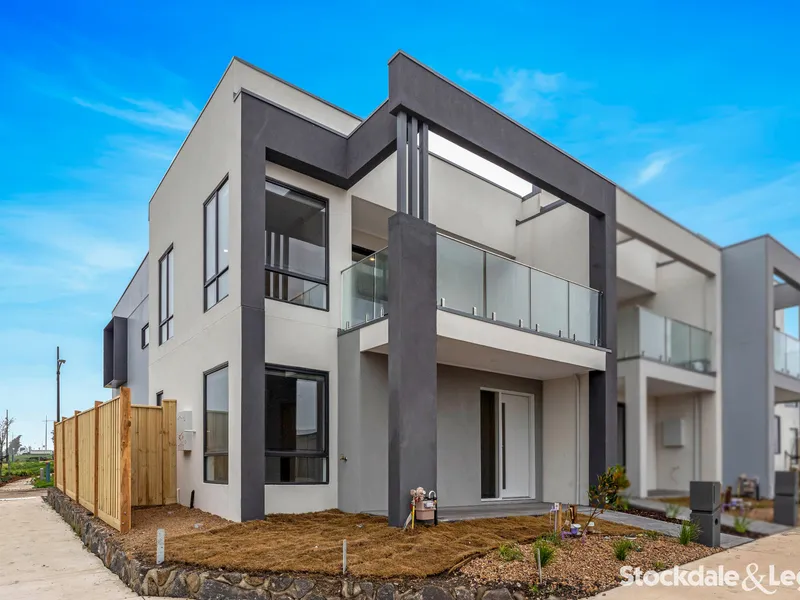 Stunning Brand New 3BR Townhouse!