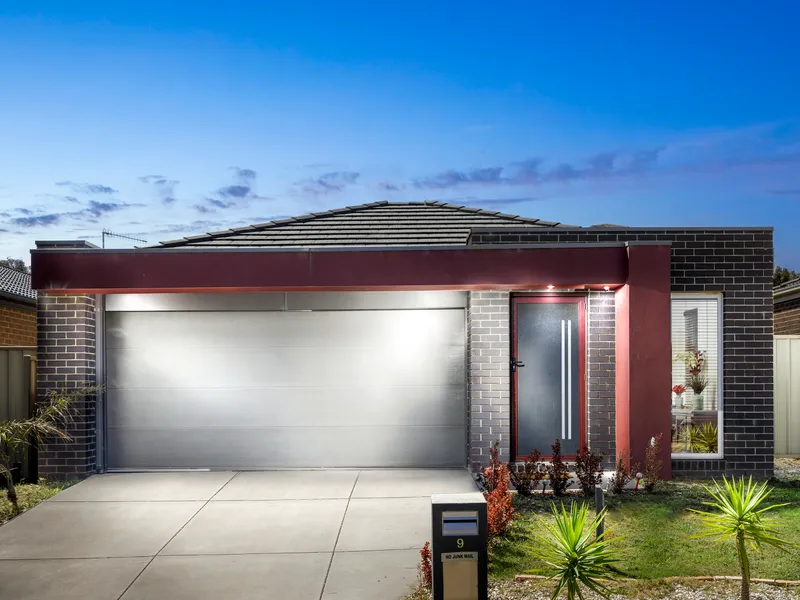 NEAT FAMILY HOME