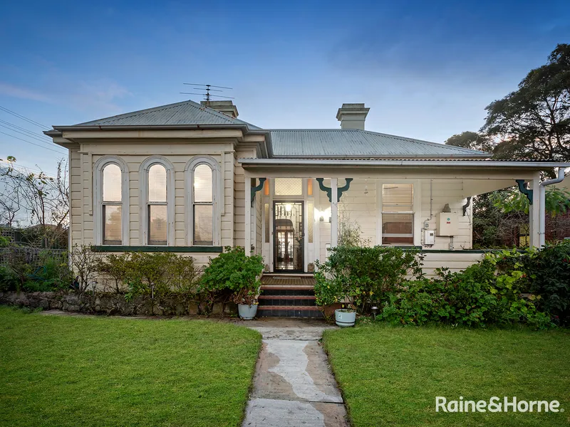 Charming Victorian Period Home