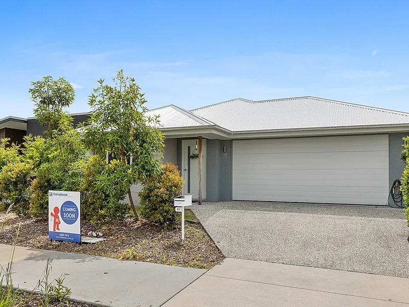 NEAR NEW 4 BEDROOM FAMILY HOME - REF #4036